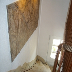 Dezent und Freundlich