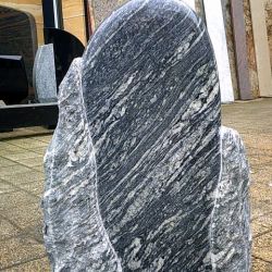 Silver Paradiso poliert, Mantelfläche rundum gesprengt.